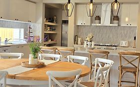 Sandy Shores Capel, New Build, 5M Walk To Beach, 7 Min To Springs